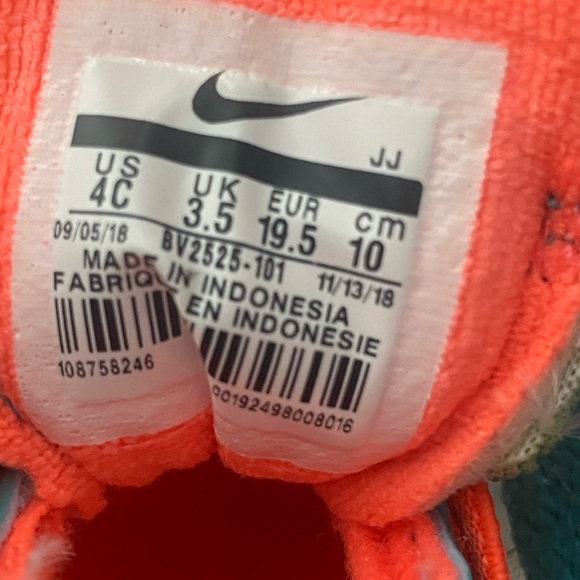 Nike Speed Turf TD 'Bright Turquoise’ Size 4C - Picture 7 of 7